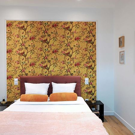Modern Renovated Studio With A Touch Of Gilded Glamour Central Paris Daire Dış mekan fotoğraf